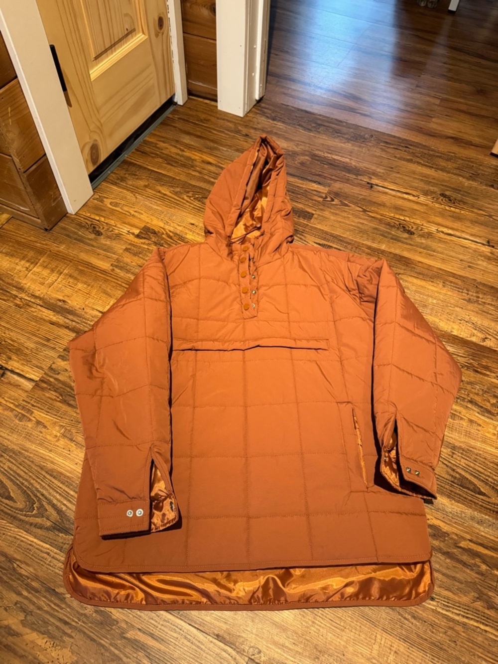Women’s Hooded Quilted Pullover Jacket - Rust Orange